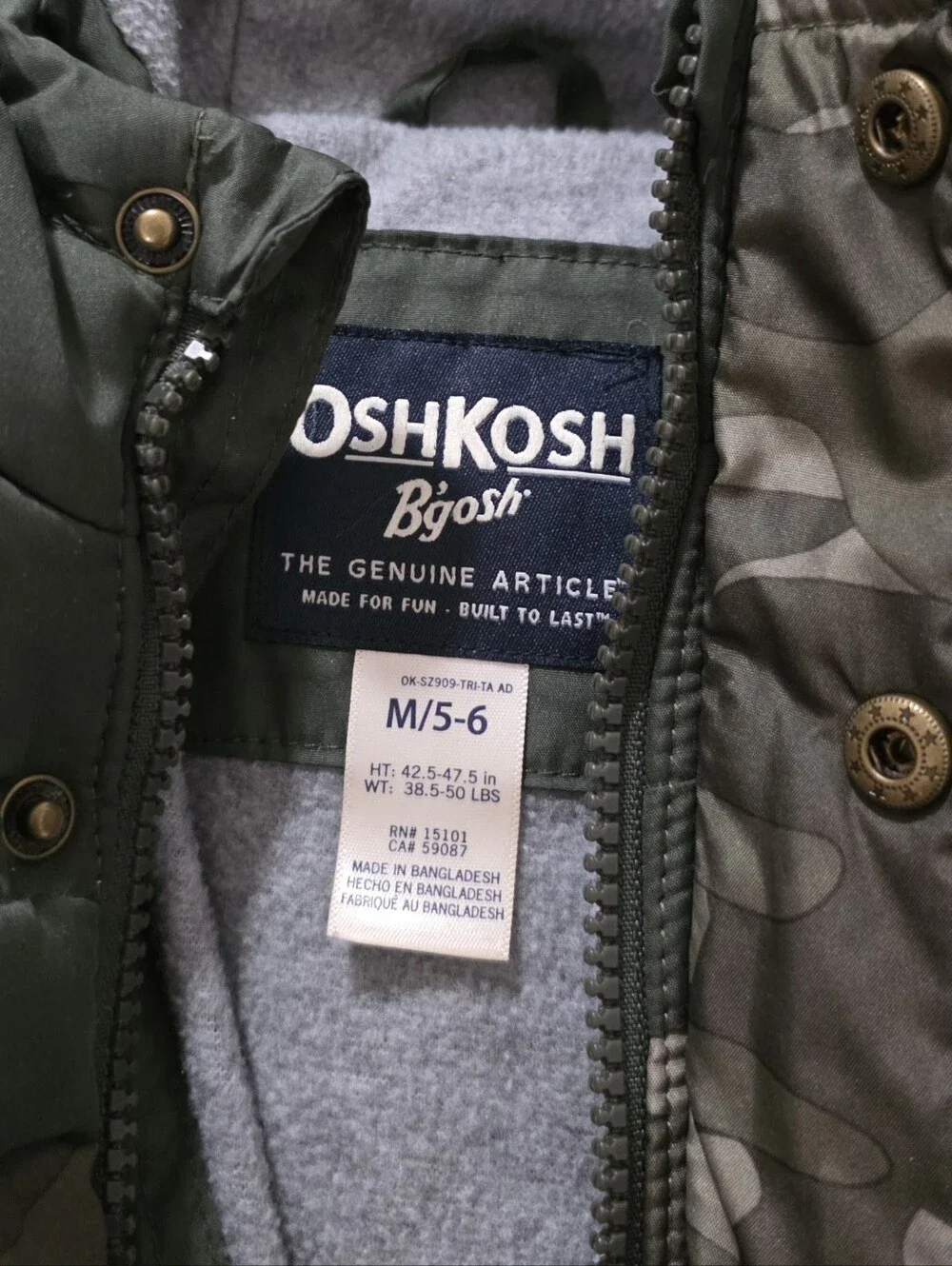 OshKosh B'Gosh Boys Camo Winter Coat M 5-6